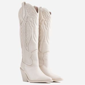 Women’s Bronx Cowboy Boots 14177-G-05 Off White  Size 40 (9 US) Worn Once